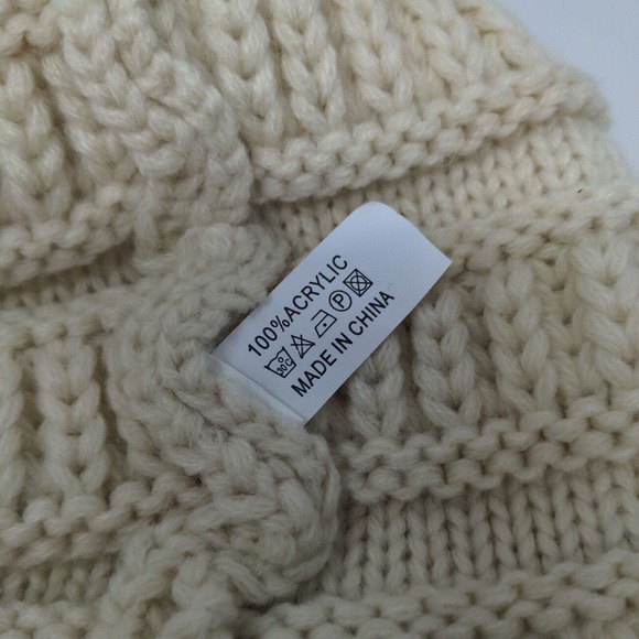 C.C. Exclusives Womens Knit Beanie Hat Cap Cream 100% Acrylic Cable Knit - Picture 11 of 12